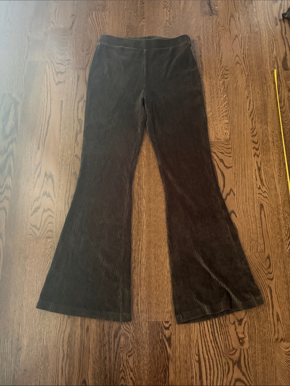 Aerie olive green cord ribbed flare pants large long